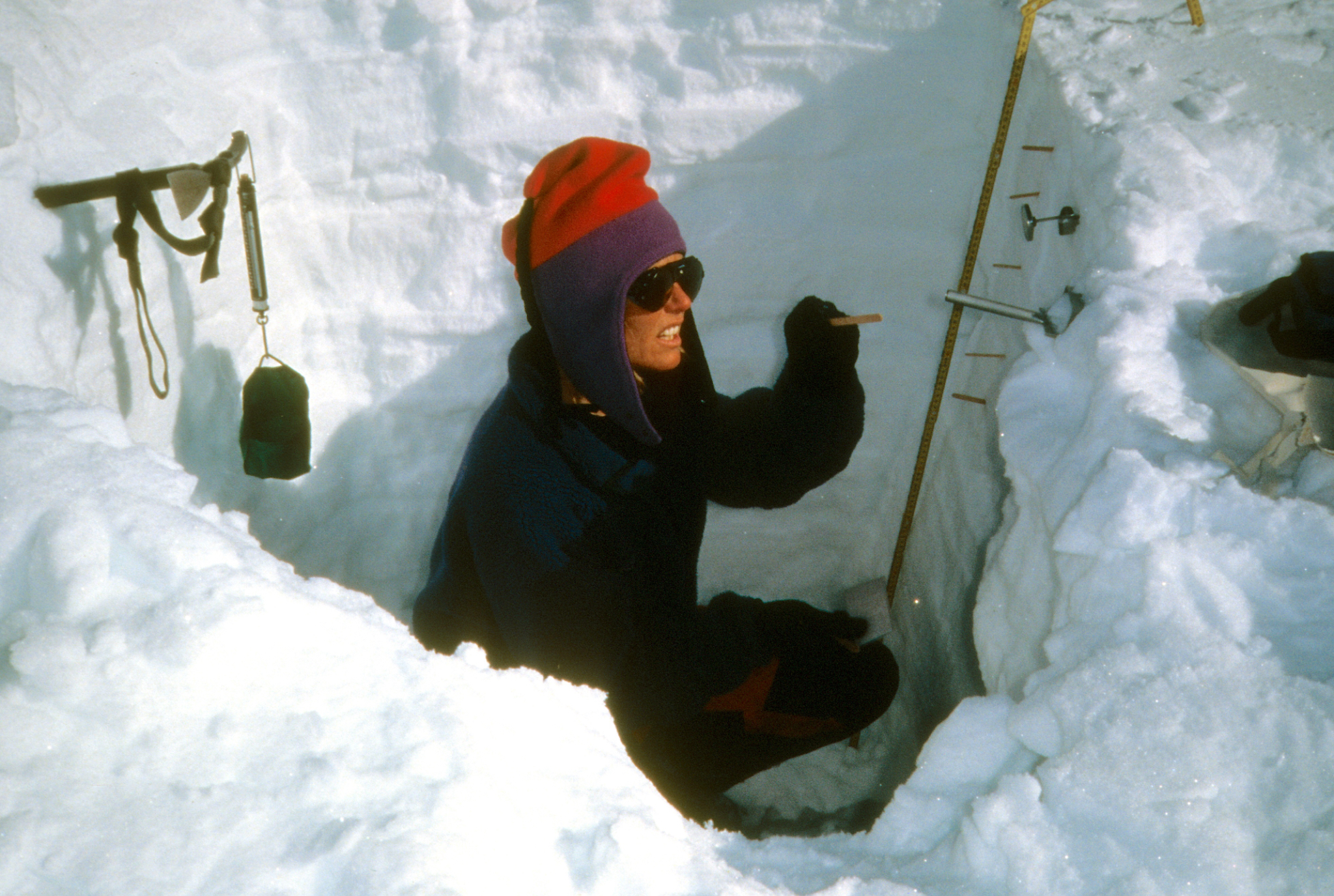 Snow pit measurements